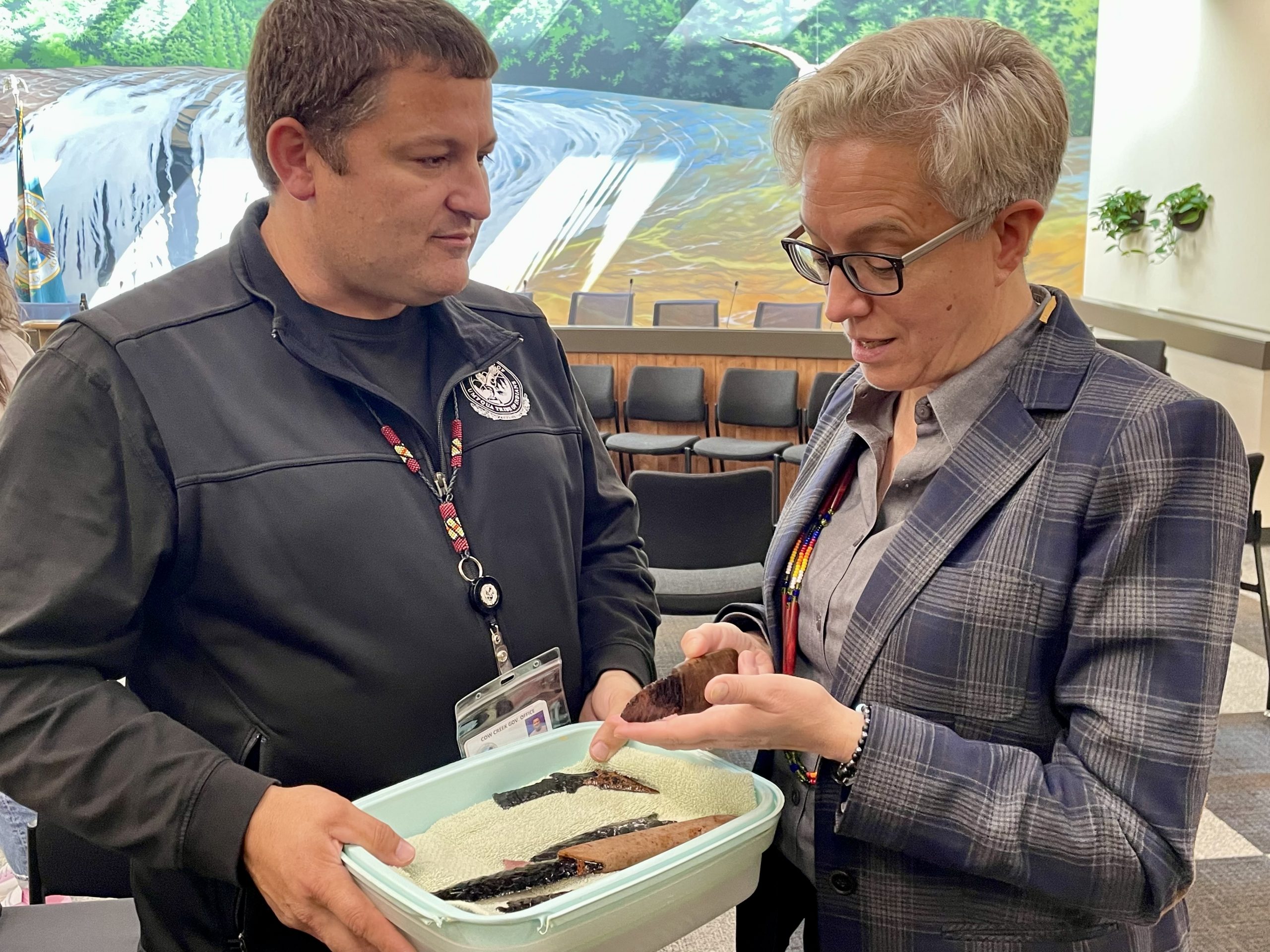 Education Programs Officer Jesse Jackson gifts Governor Kotek an obsidian knife. Sept. 18, 2024. Cow Creek Band of Umpqua Tribe of Indians