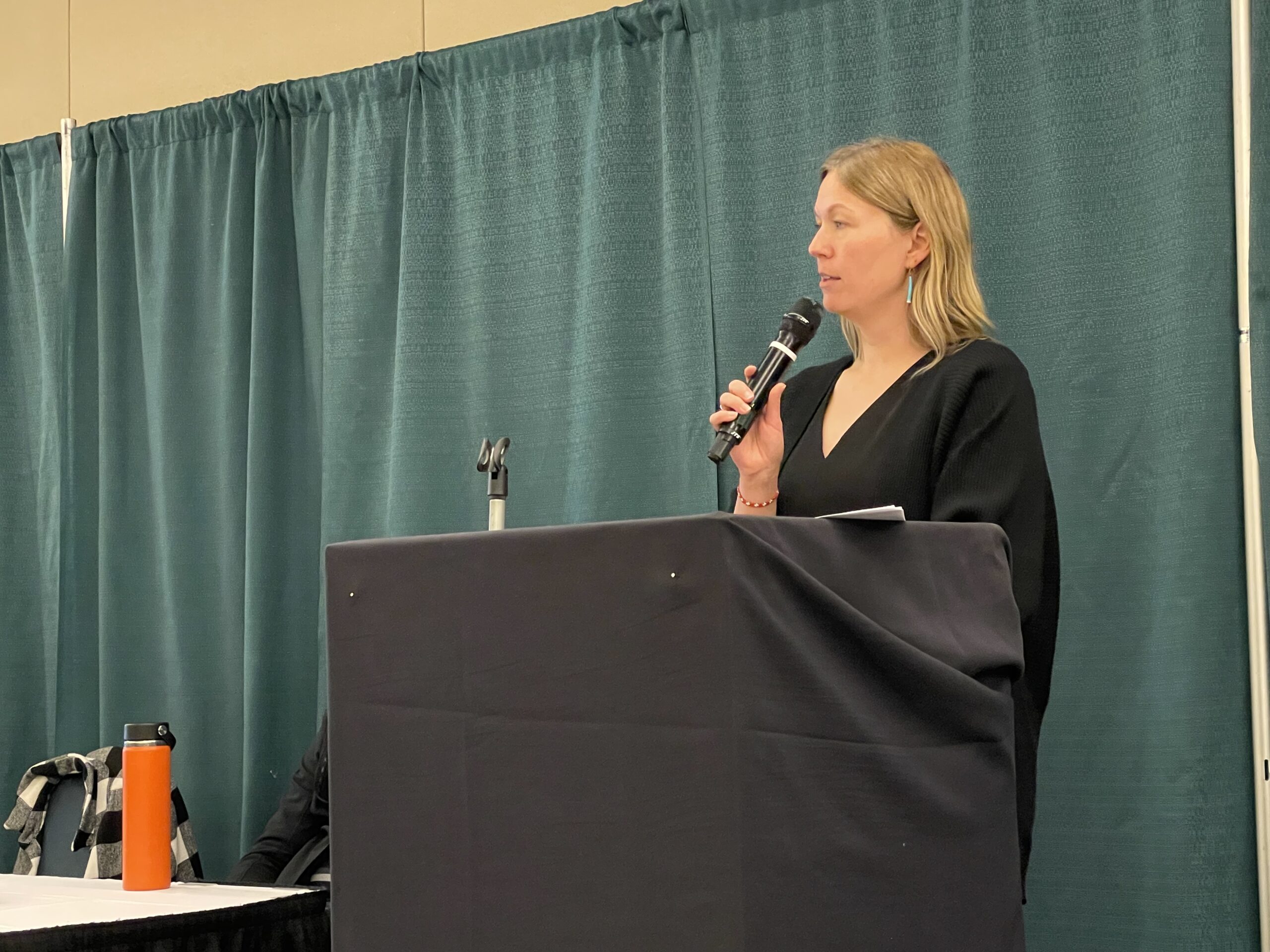 Tribe and ODFW Talk Rock Creek at Town Hall